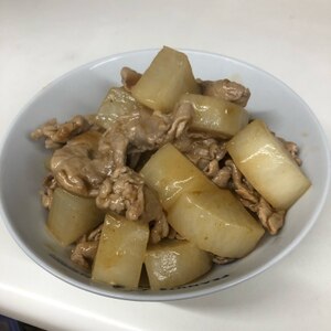 大根がとろ～うまっ♪大根と豚肉の煮物